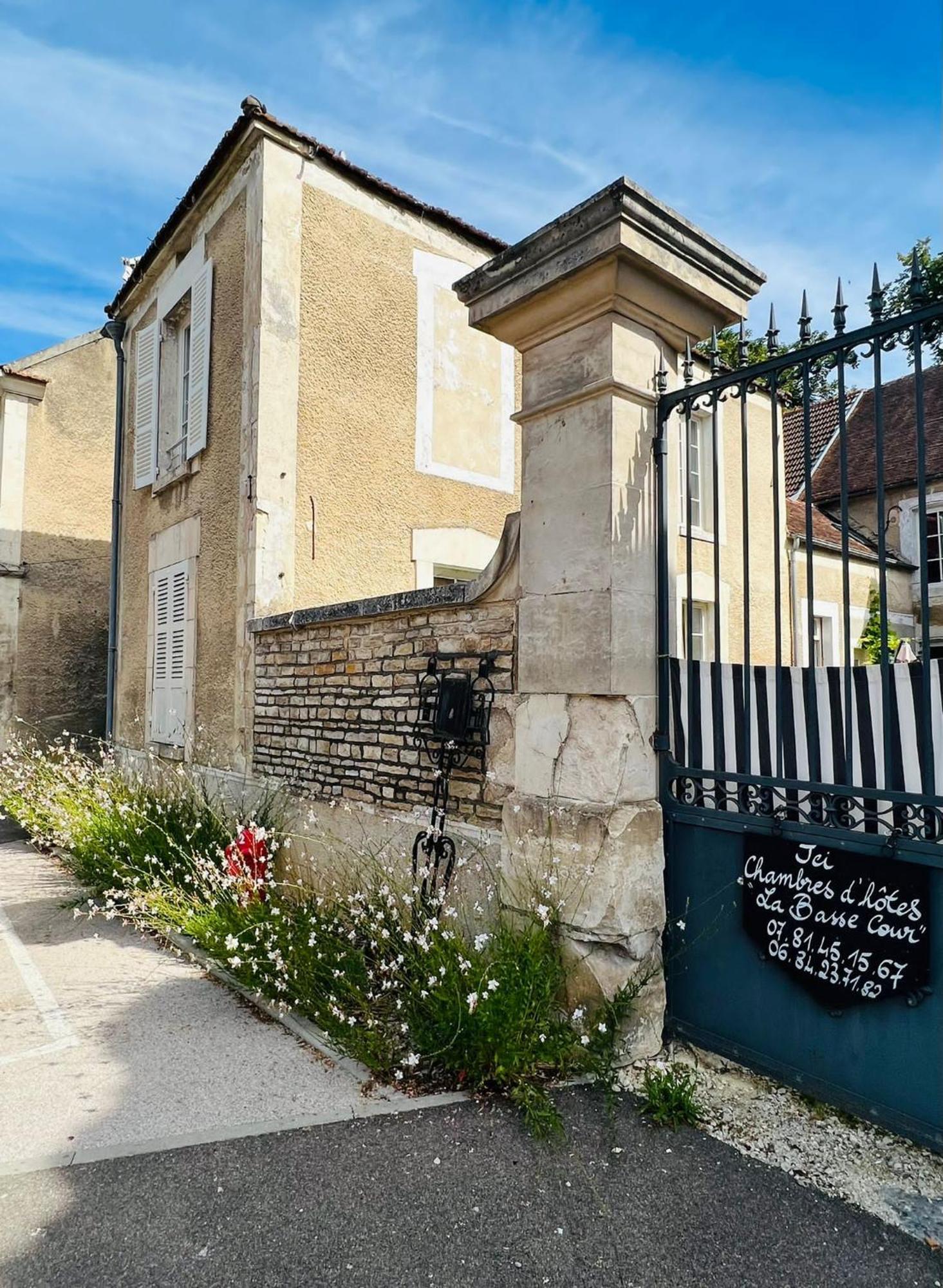 Hotel La Basse Cour Tanlay Exteriér fotografie